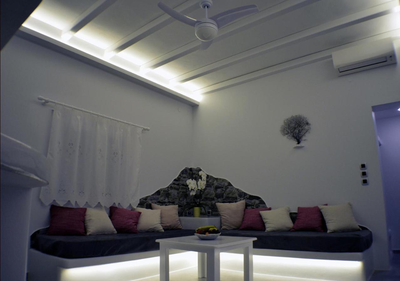 הוילה Seashell Mandrakia Sea View מראה חיצוני תמונה