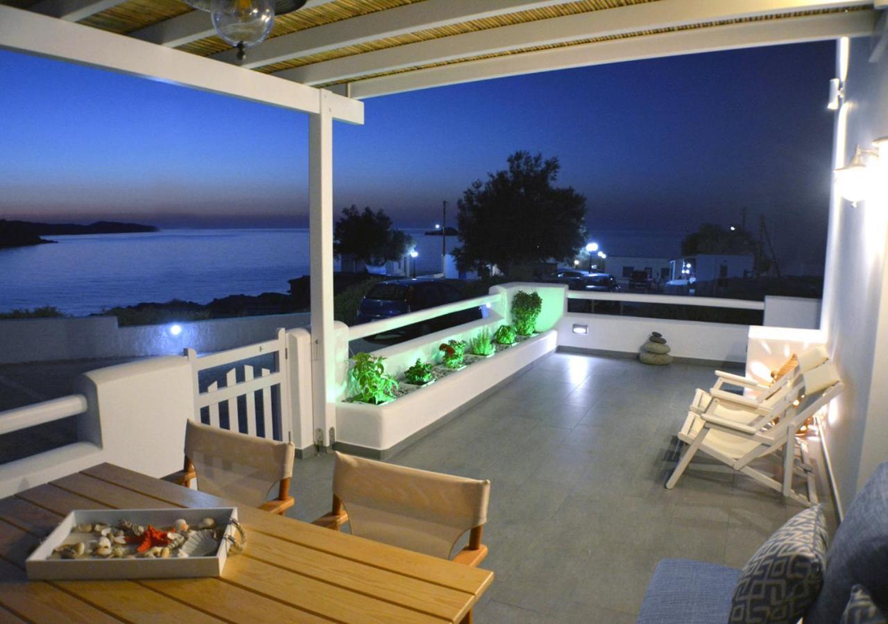 הוילה Seashell Mandrakia Sea View מראה חיצוני תמונה